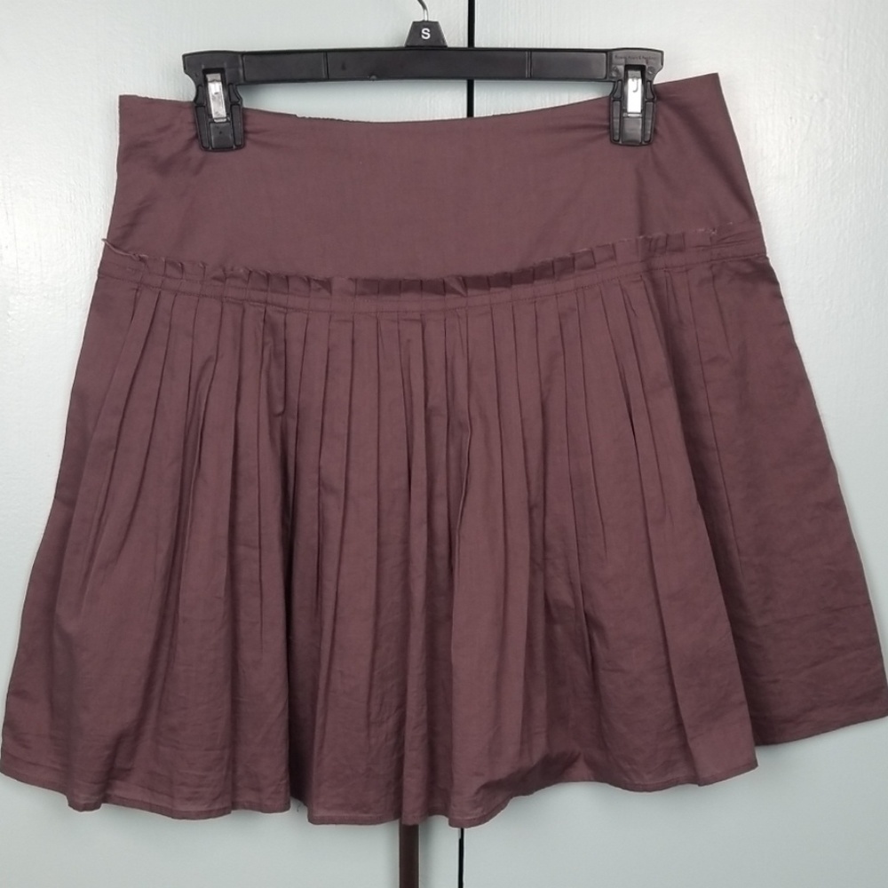 Banana Republic purple mini A line skirt size 6    *C7 - Picture 2 of 6